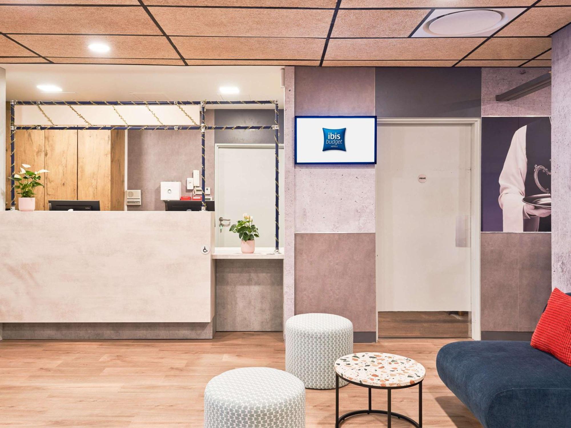 Ibis Budget Saint-Maurice Exteriör bild