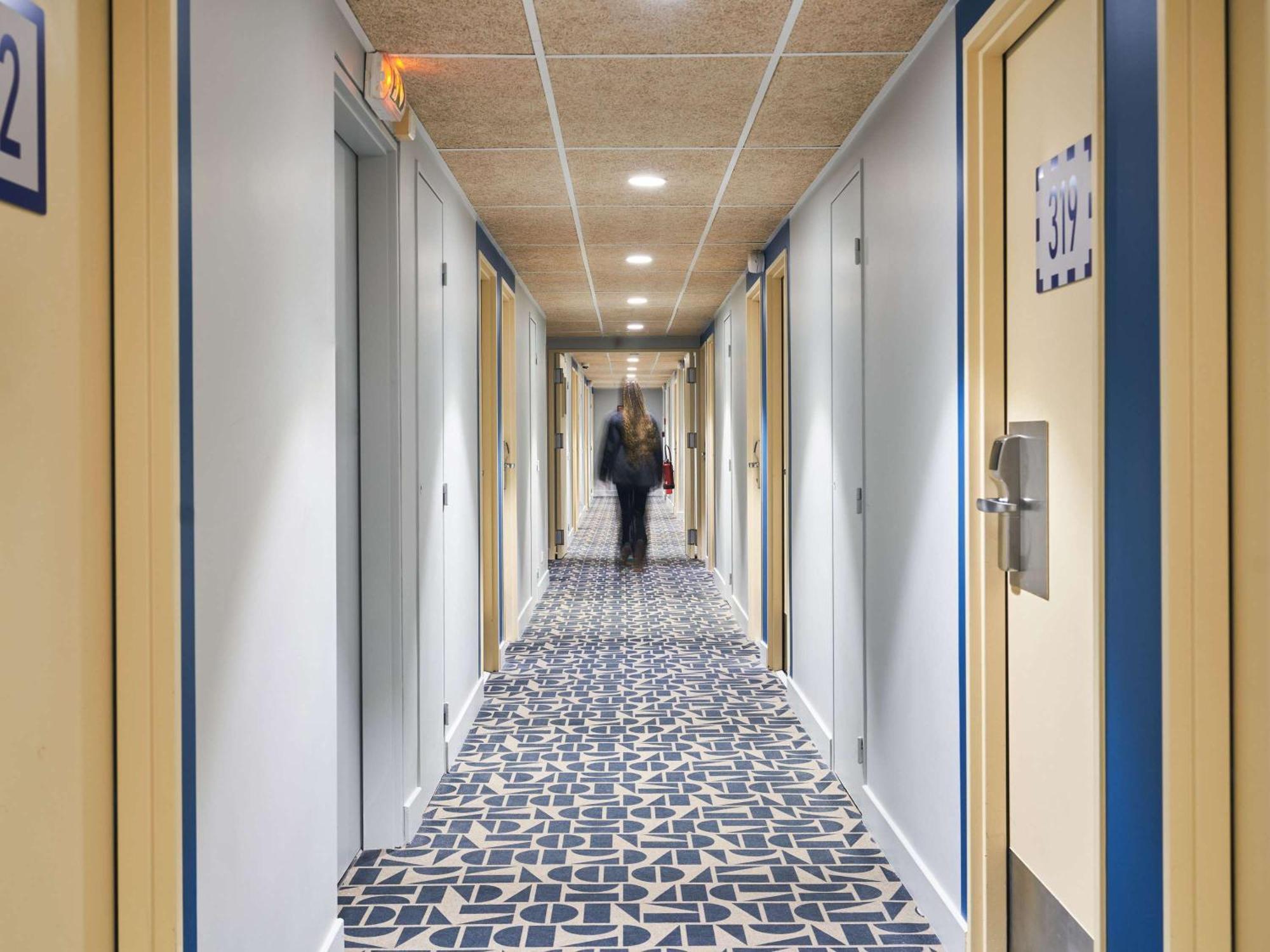 Ibis Budget Saint-Maurice Exteriör bild