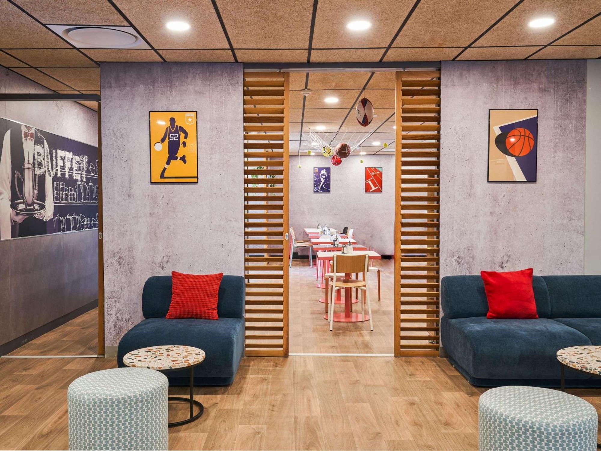 Ibis Budget Saint-Maurice Exteriör bild