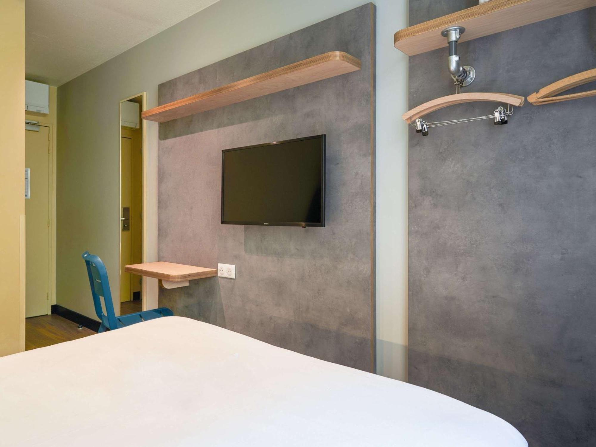 Ibis Budget Saint-Maurice Exteriör bild