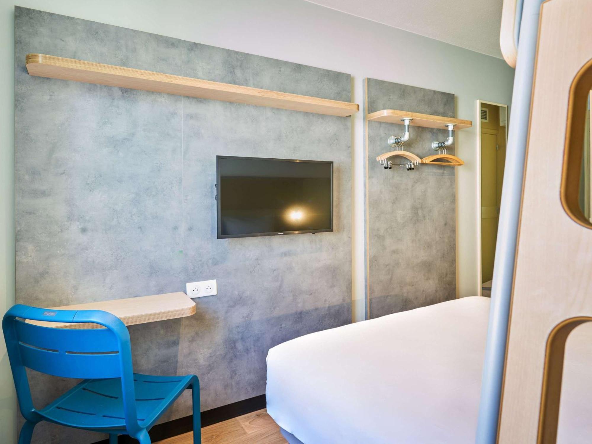 Ibis Budget Saint-Maurice Exteriör bild